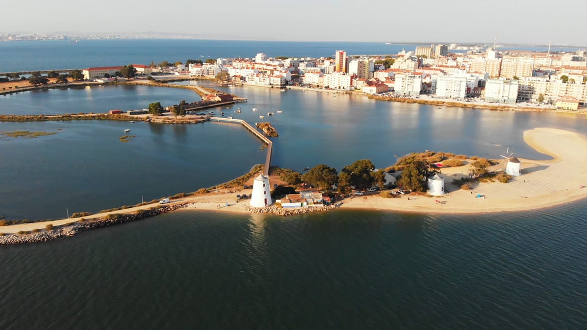 aerial view of the Praia da Alburrica beach in Barreiro.