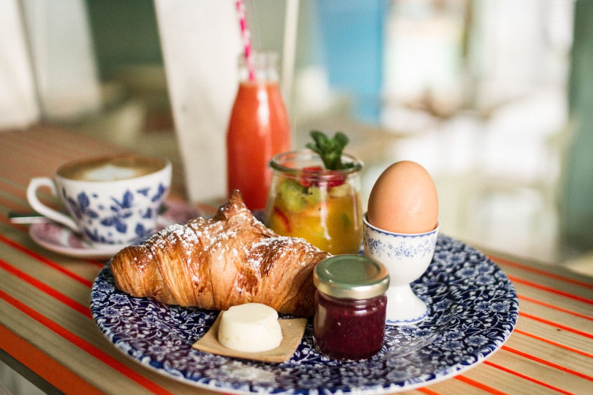10 Can't-Miss Spots for Breakfast in Madrid