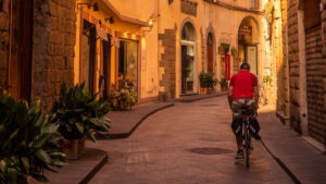 How to Get to Florence by Plane, Train, Car, & Bus